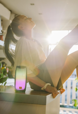 JBL Pulse 4 Portable Bluetooth Speaker – 360° Sound, Immersive LED Lightshow & Deep Bass Performance