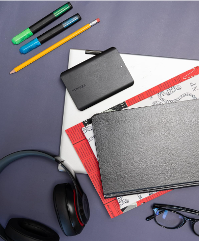 Toshiba Canvio Basics 1TB Portable Hard Drive – Everyday High-Speed File Storage, Compact Travel-Ready Backup & Reliable USB Performance